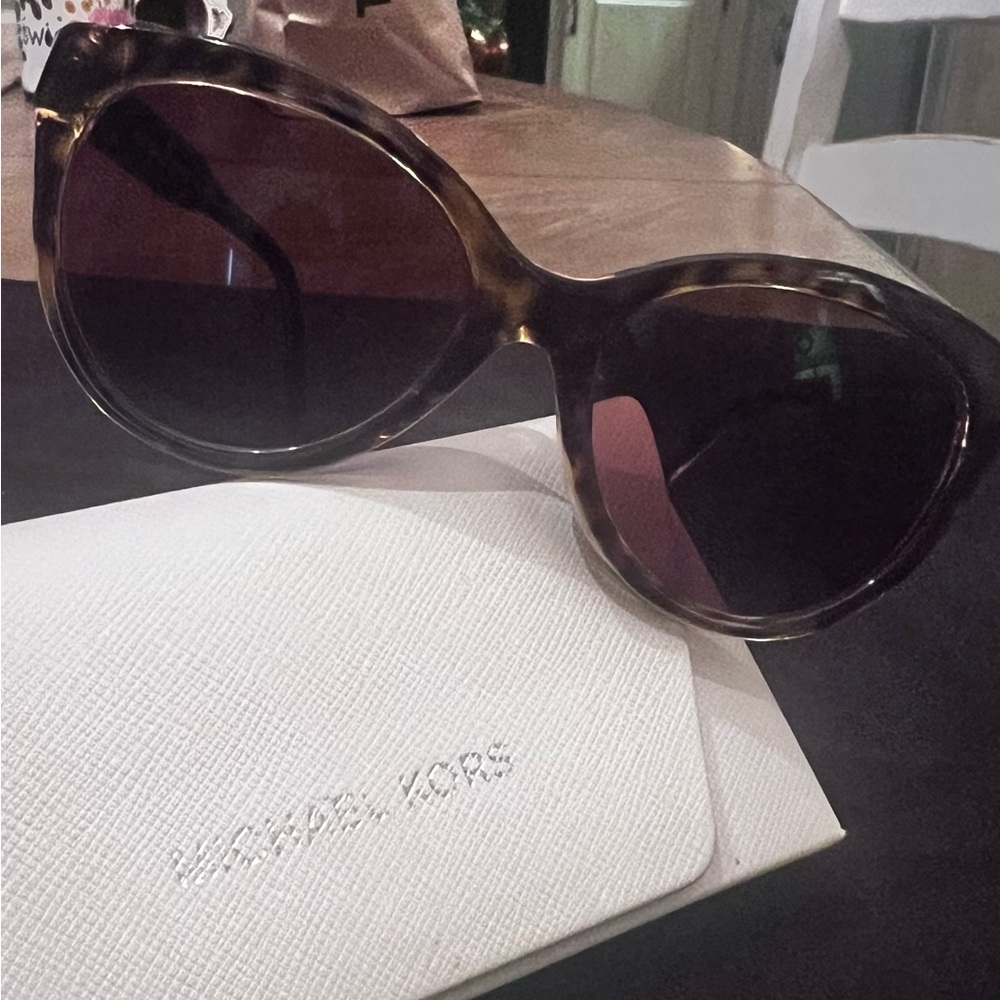 Michael Kors Makenna sunglasses